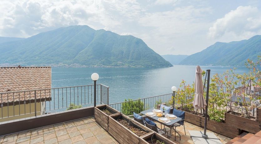 Photo of Lakeview Oasis