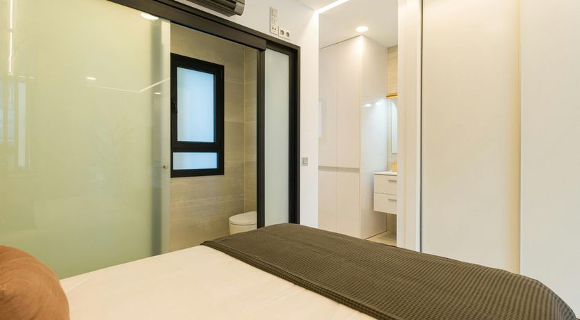 Photo of Sailing for Sights