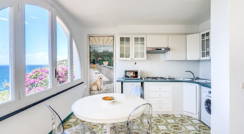 Photo of Capri Vista