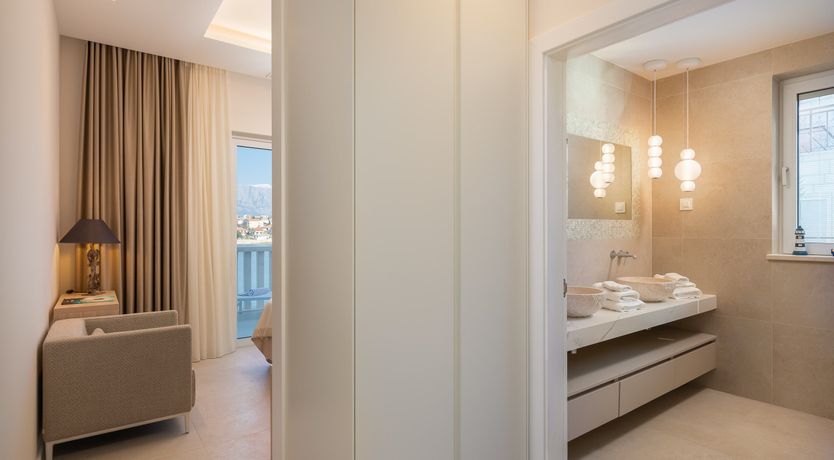 Photo of Edge of the Blue