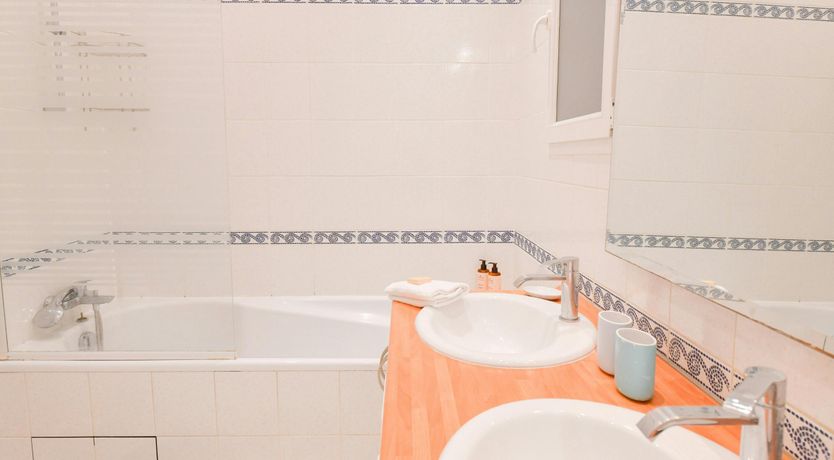 Photo of The Gilded Parisian