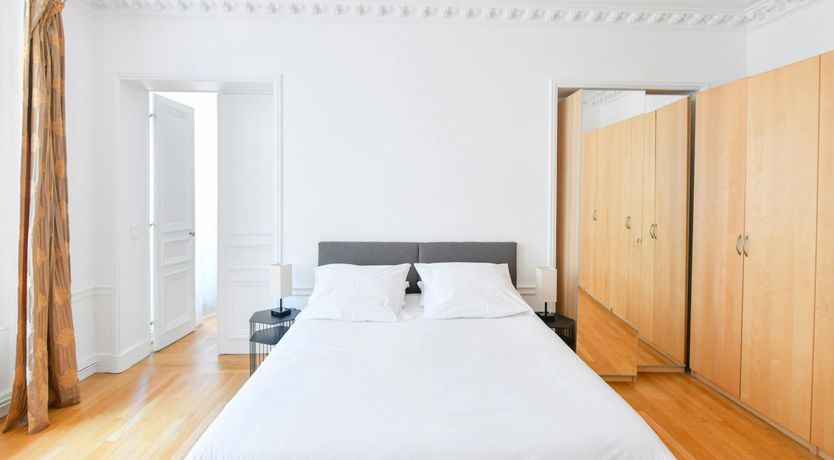 Photo of The Gilded Parisian