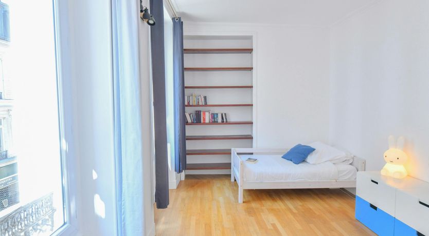 Photo of The Gilded Parisian