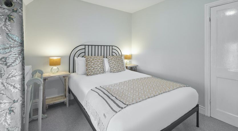 Photo of Romantic Retreat