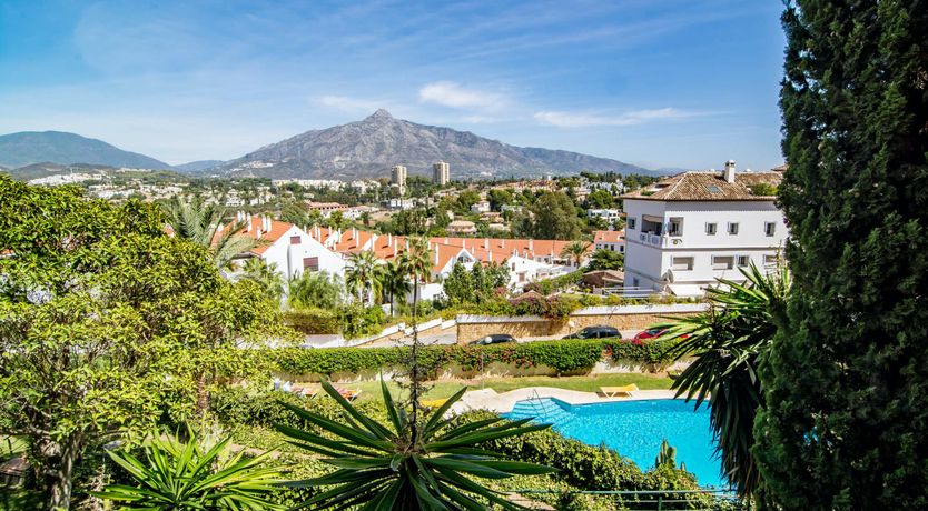 Photo of Barefoot Blue