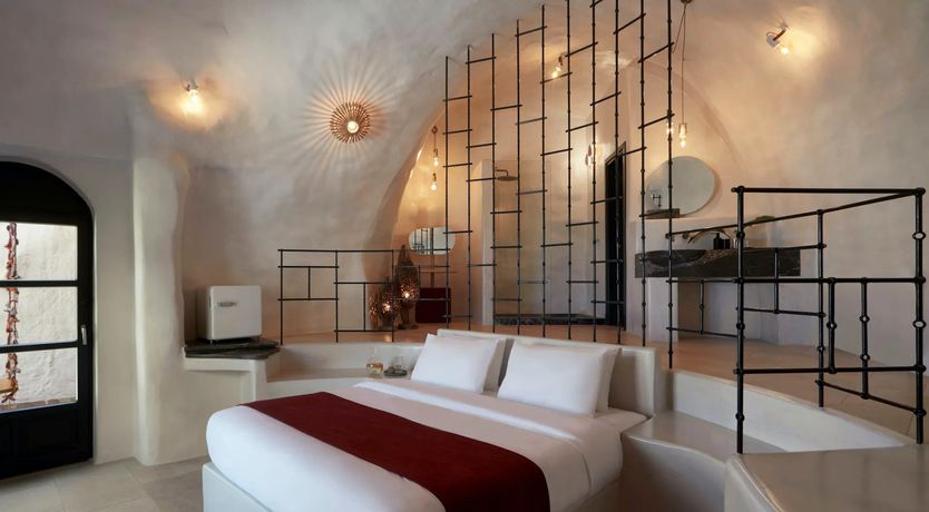 Photo of Enchanting Cave Retreat