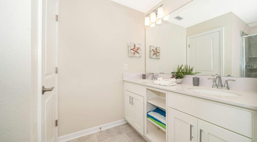 Photo of Cavernous Lift