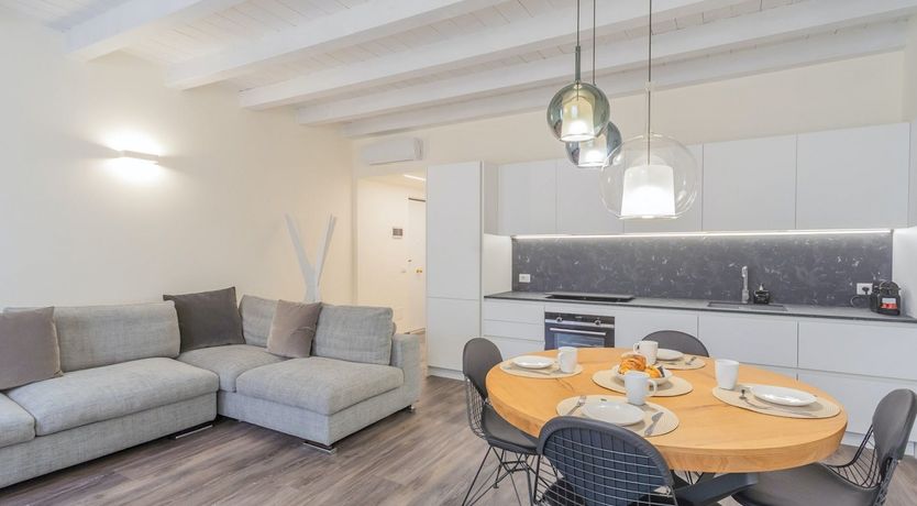 Photo of From Como, With Love