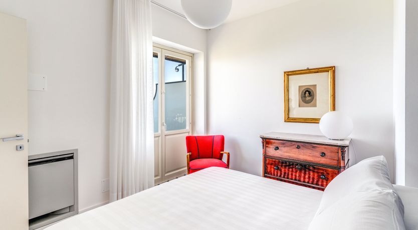 Photo of Coastline Retreat