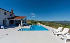 Photo of The Rose of Istria