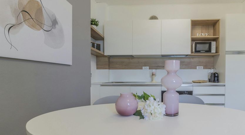 Photo of Lake of Sunlight