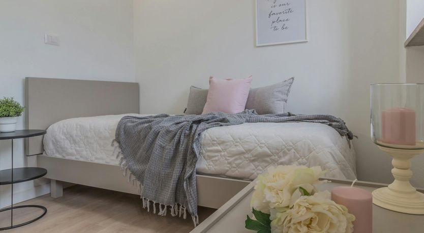 Photo of Lake of Sunlight