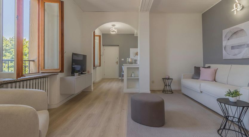 Photo of Lake of Sunlight