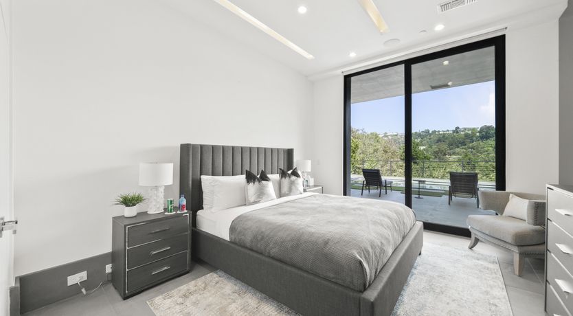 Photo of The Moon Canyon