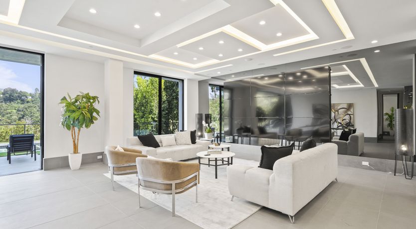 Photo of The Moon Canyon