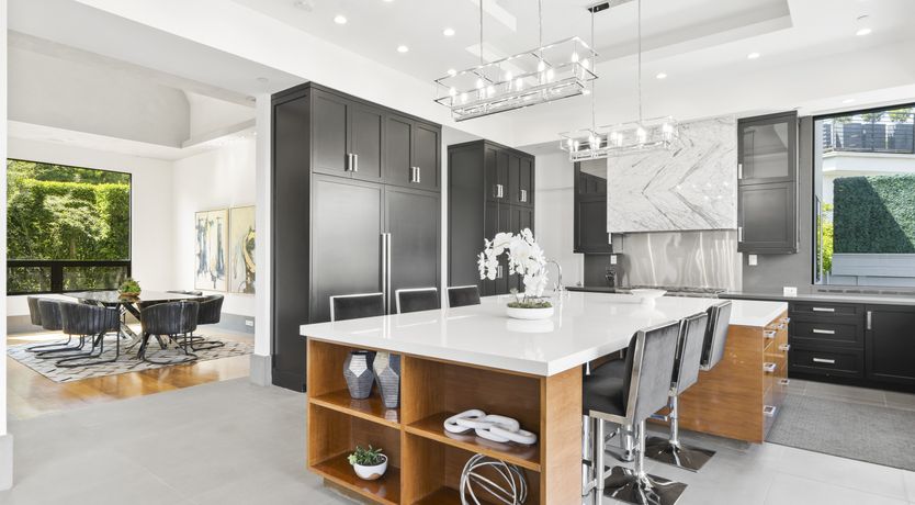 Photo of The Moon Canyon