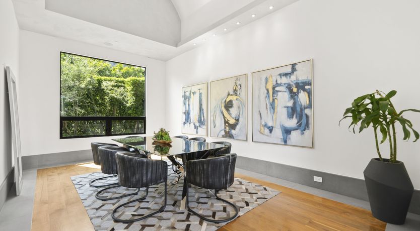 Photo of The Moon Canyon