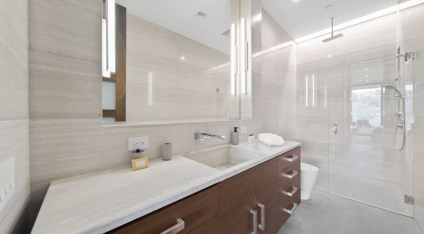 Photo of The Moon Canyon