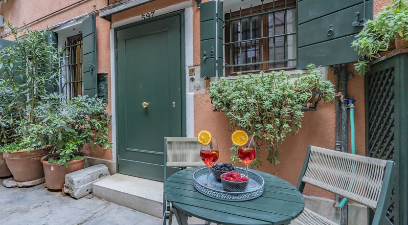 Photo of Quaint Courtyard Abode