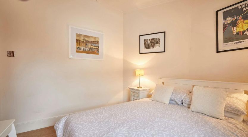 Photo of Quaint Coastal Getaway