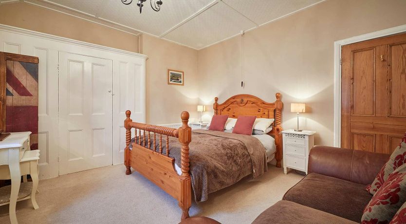 Photo of Quaint Coastal Getaway