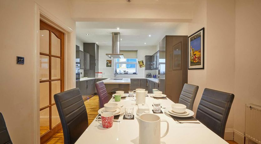 Photo of Quaint Coastal Getaway