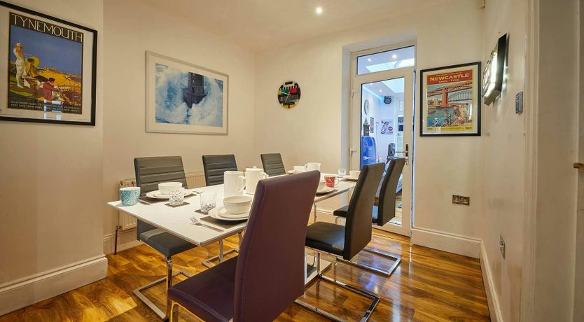 Photo of Quaint Coastal Getaway