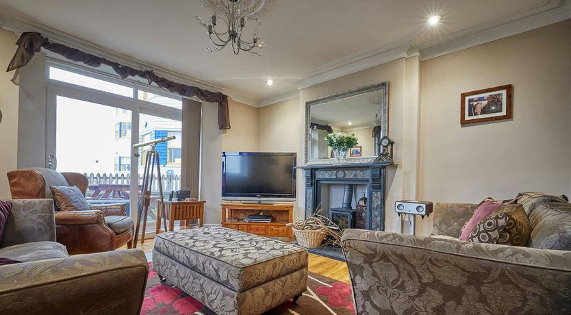 Photo of Quaint Coastal Getaway