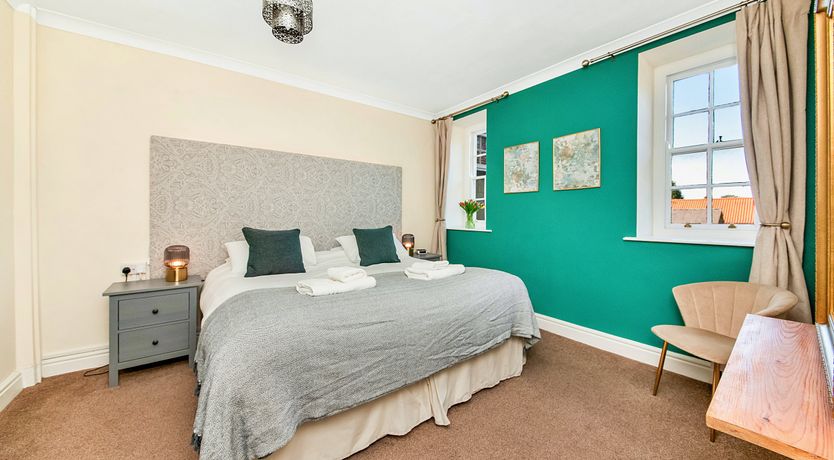 Photo of Whitestone Waterside