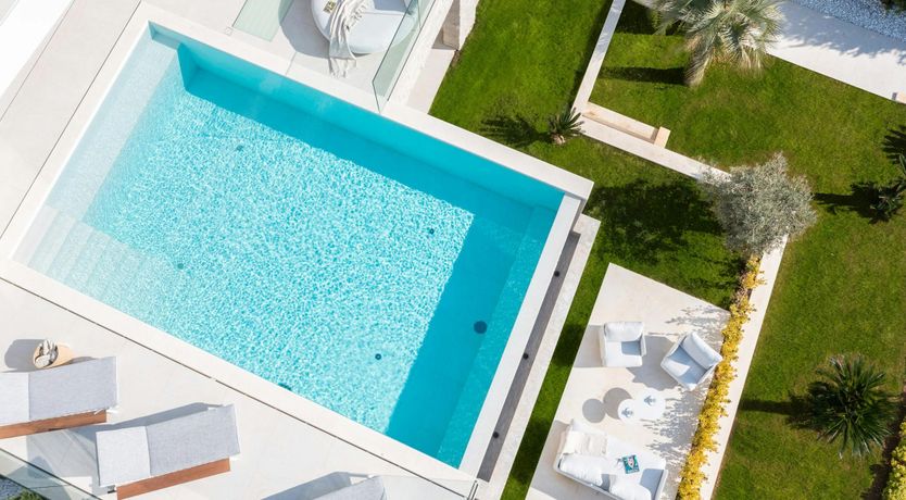 Photo of Luxury Seaside Retreat