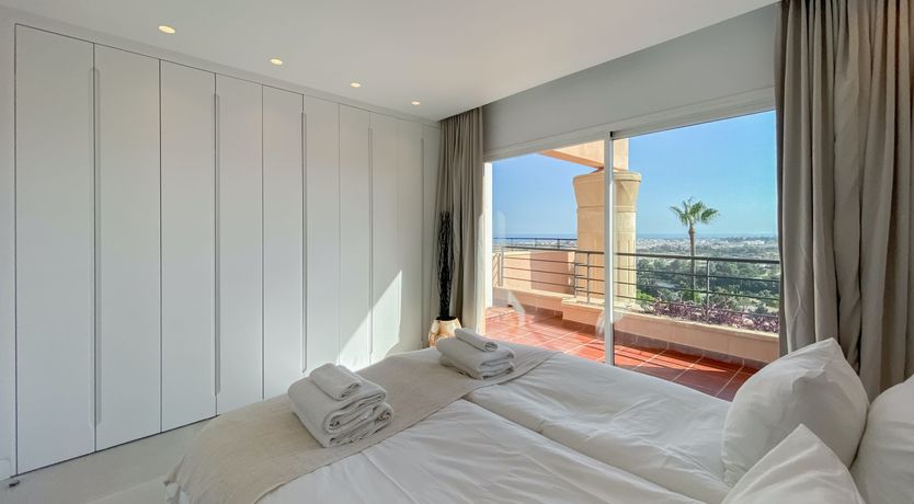 Photo of Radiant Horizon