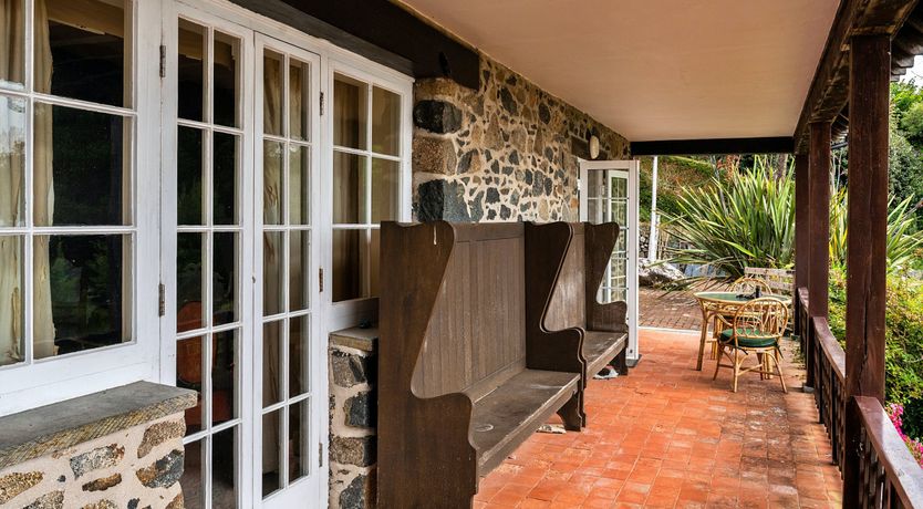 Photo of Clifftop Charm