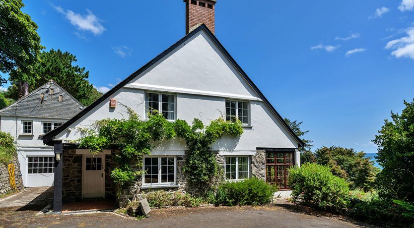 Photo of Clifftop Charm