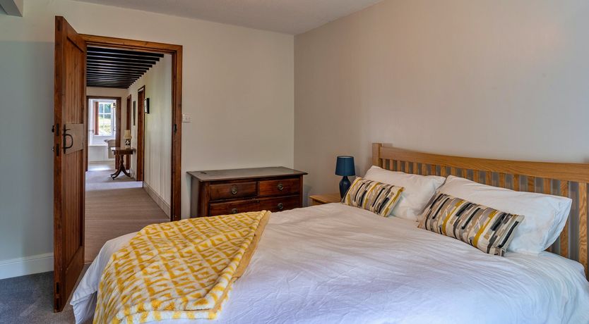 Photo of Clifftop Charm