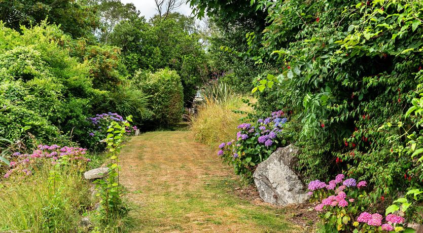 Photo of Clifftop Charm