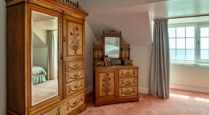 Photo of Clifftop Charm