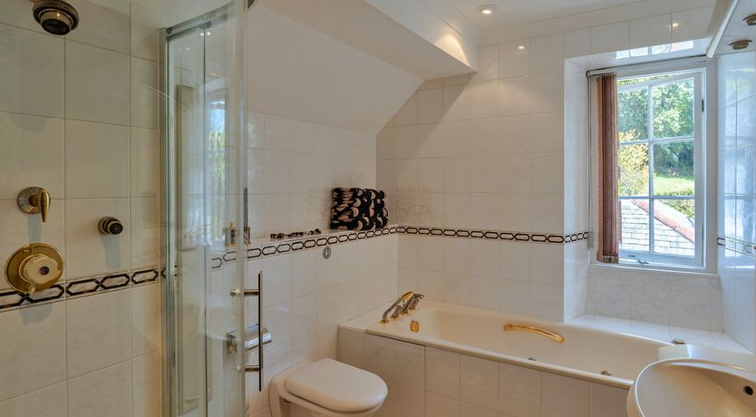 Photo of Clifftop Charm