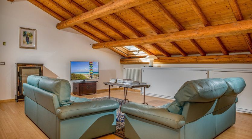 Photo of Etna Retreat