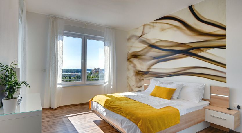 Photo of Medulin Charm