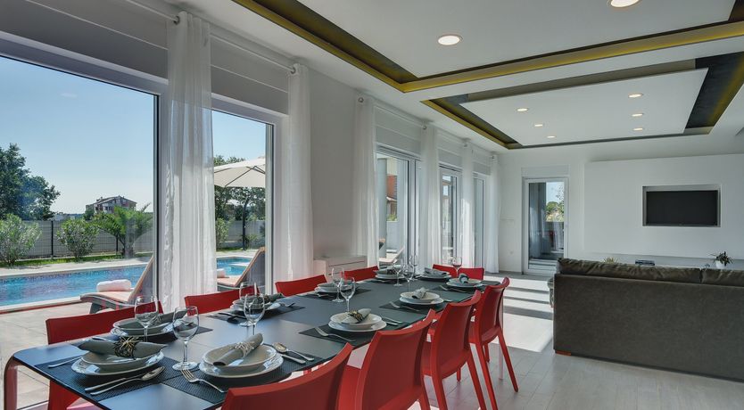 Photo of Medulin Charm