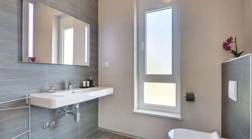 Photo of Medulin Charm