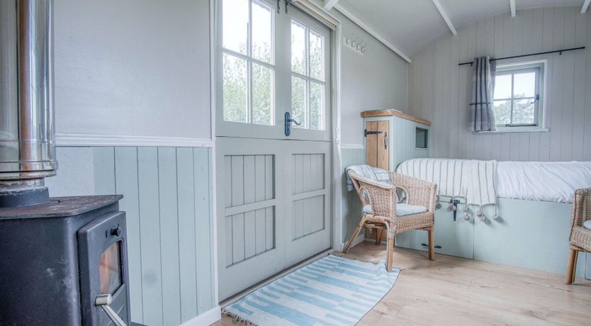 Photo of Serenity Shepherd's Hut