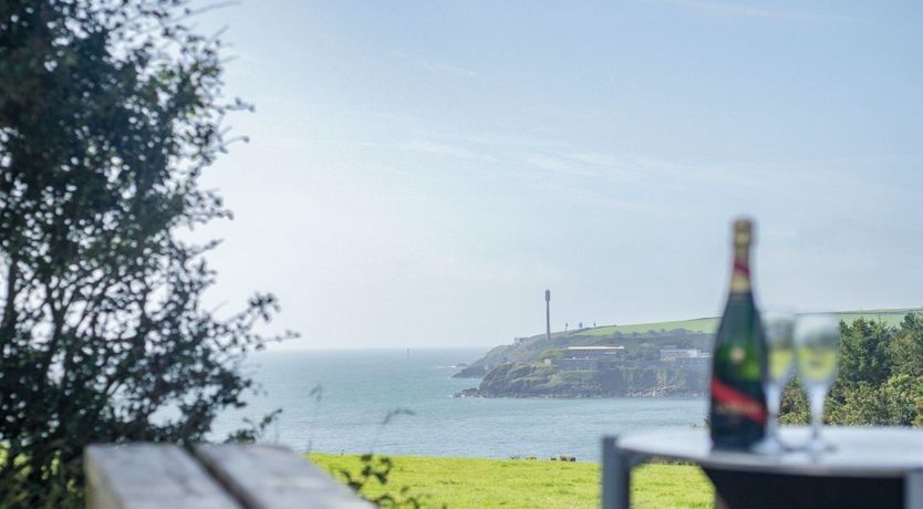 Photo of Serenity Shepherd's Hut