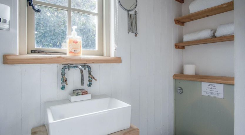 Photo of Serenity Shepherd's Hut