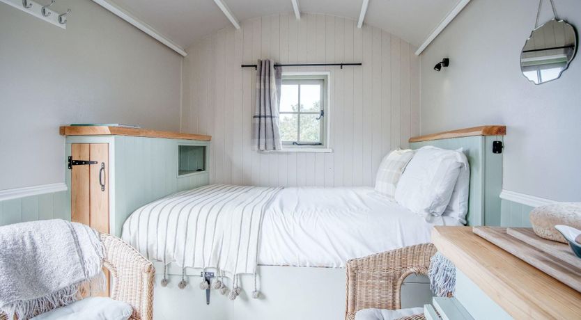 Photo of Serenity Shepherd's Hut