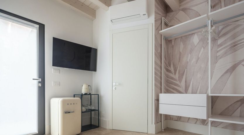 Photo of Venetian Chic