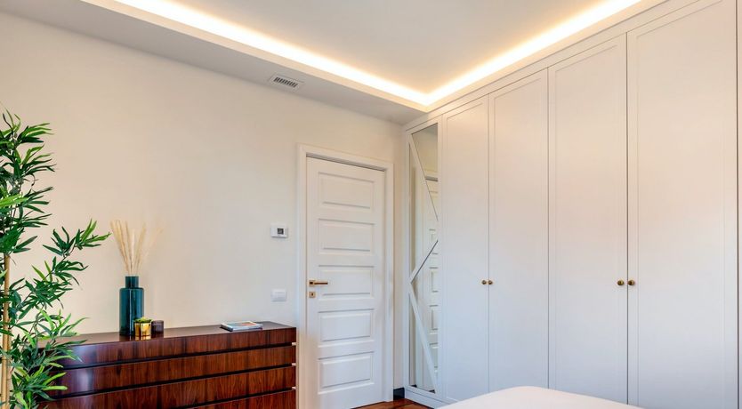 Photo of Marble Manor