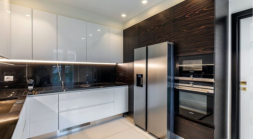 Photo of Marble Manor