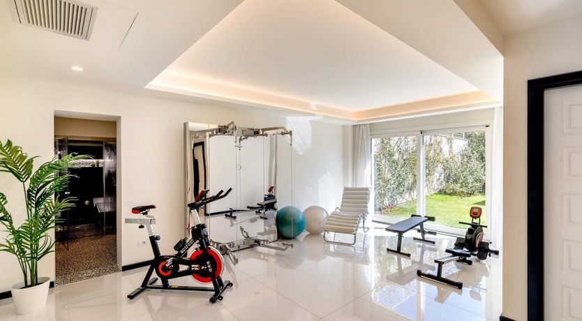 Photo of Marble Manor