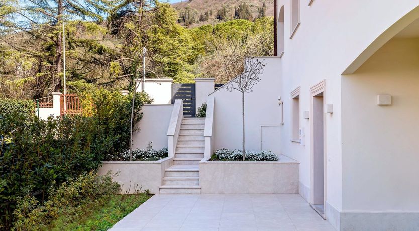 Photo of Marble Manor